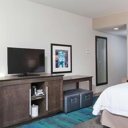 Hampton Inn & Suites By Hilton Chicago Schaumburg Il מראה חיצוני תמונה