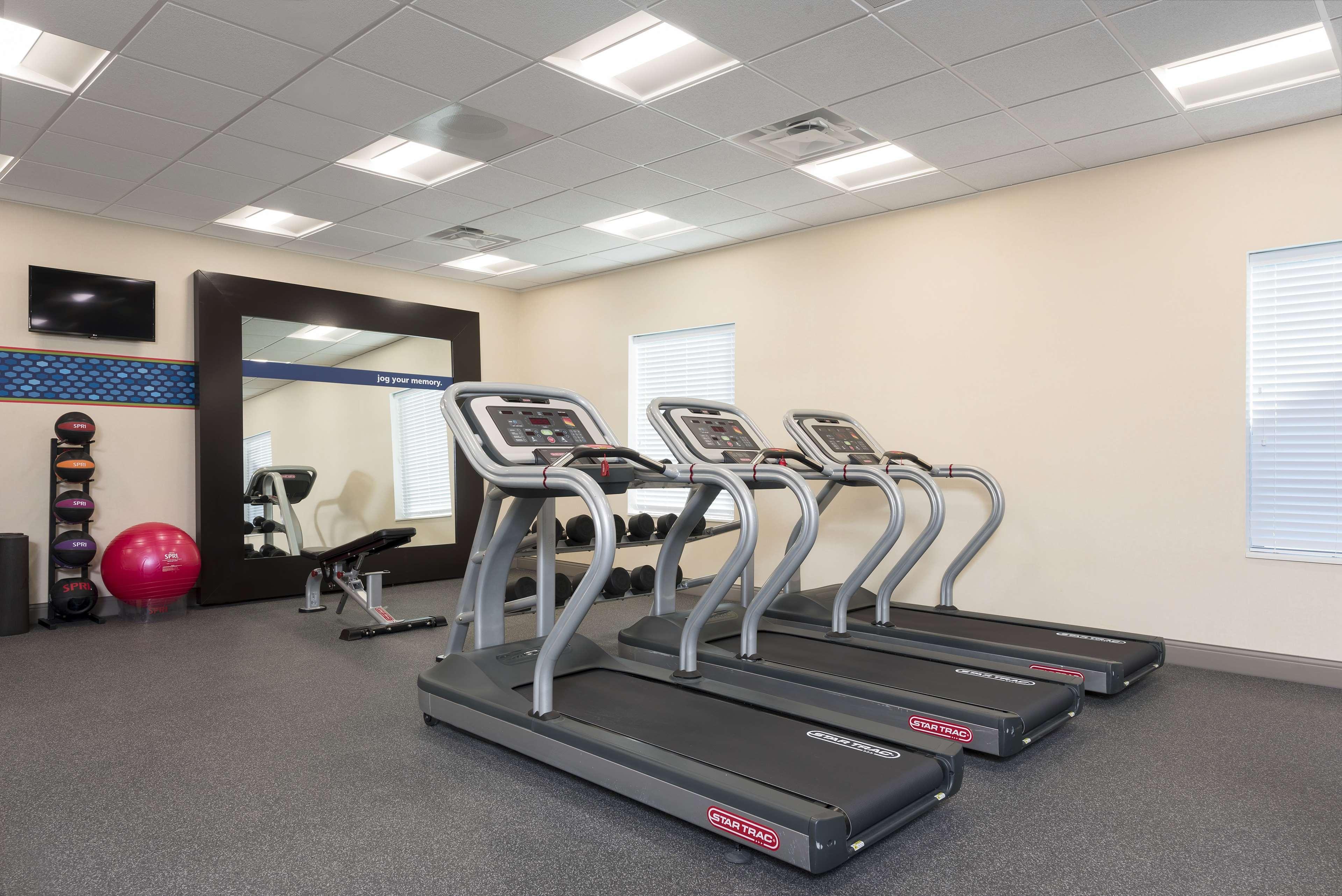 Hampton Inn & Suites By Hilton Chicago Schaumburg Il מראה חיצוני תמונה