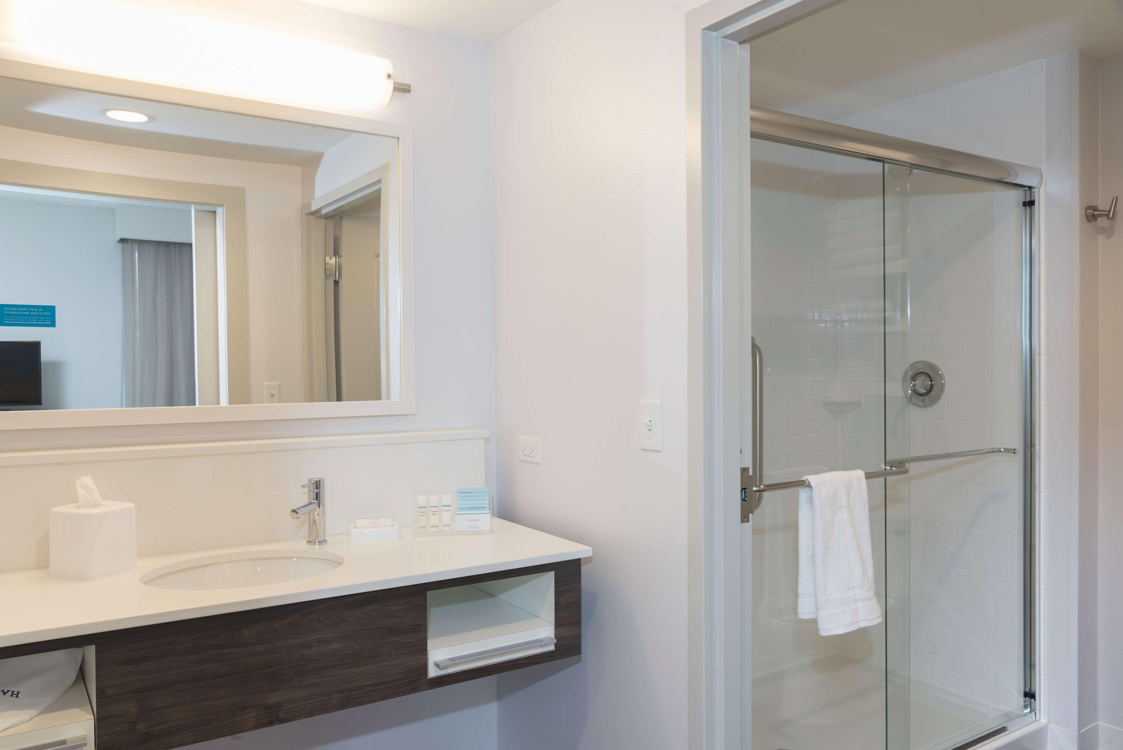Hampton Inn & Suites By Hilton Chicago Schaumburg Il מראה חיצוני תמונה
