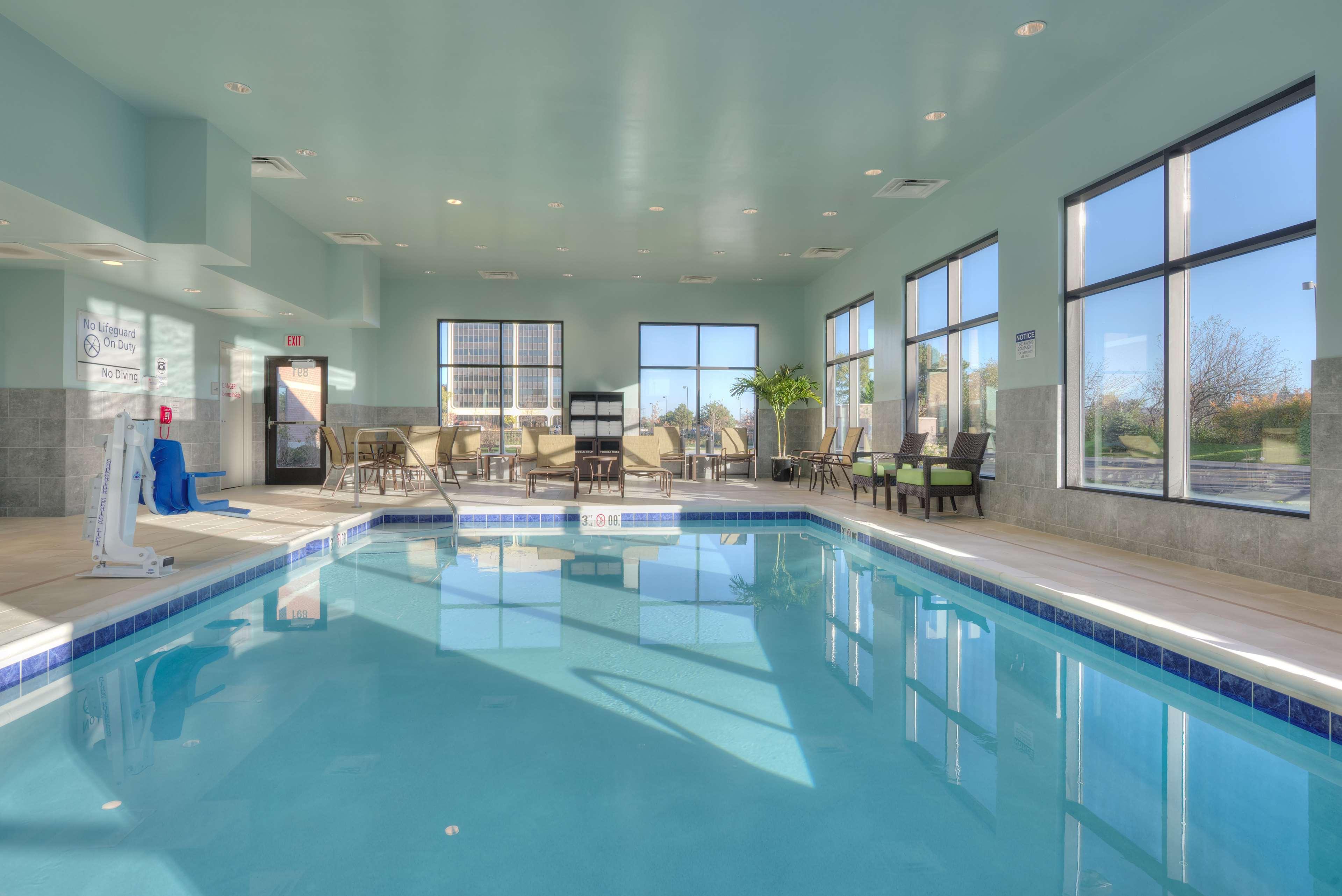 Hampton Inn & Suites By Hilton Chicago Schaumburg Il מראה חיצוני תמונה