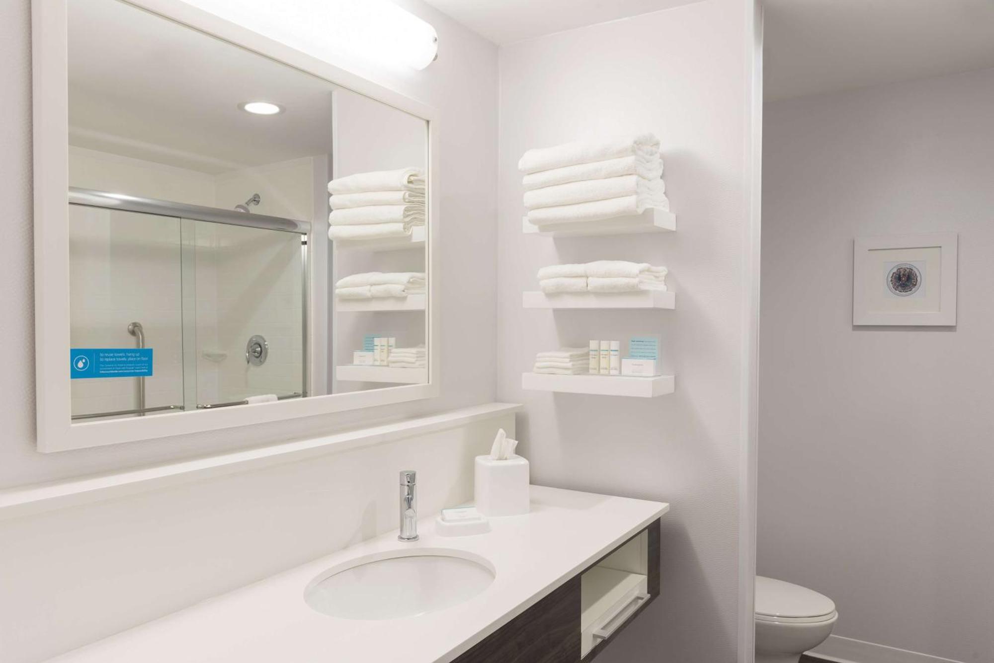 Hampton Inn & Suites By Hilton Chicago Schaumburg Il מראה חיצוני תמונה