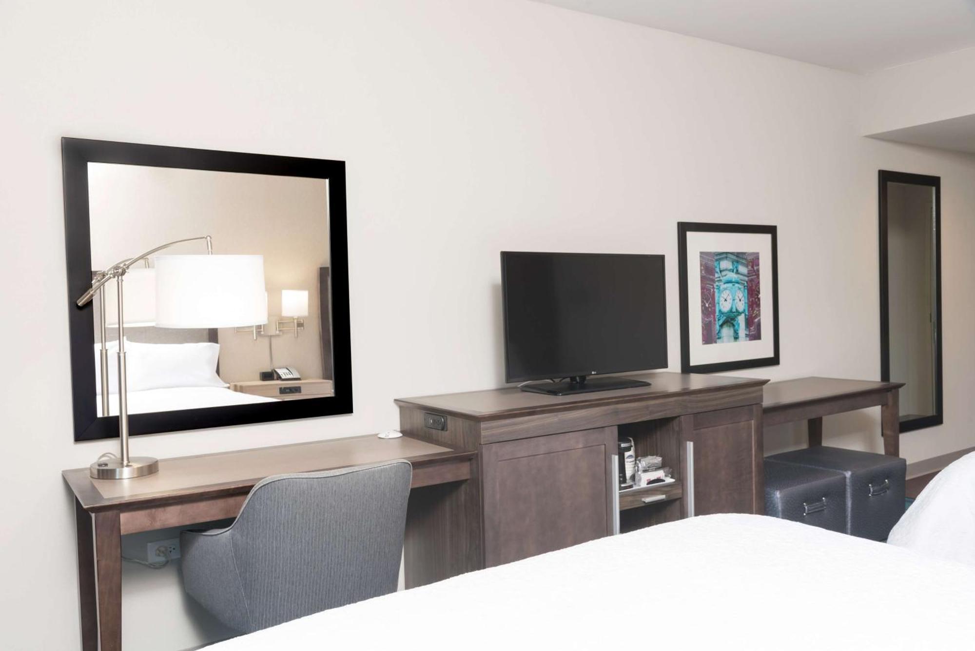 Hampton Inn & Suites By Hilton Chicago Schaumburg Il מראה חיצוני תמונה