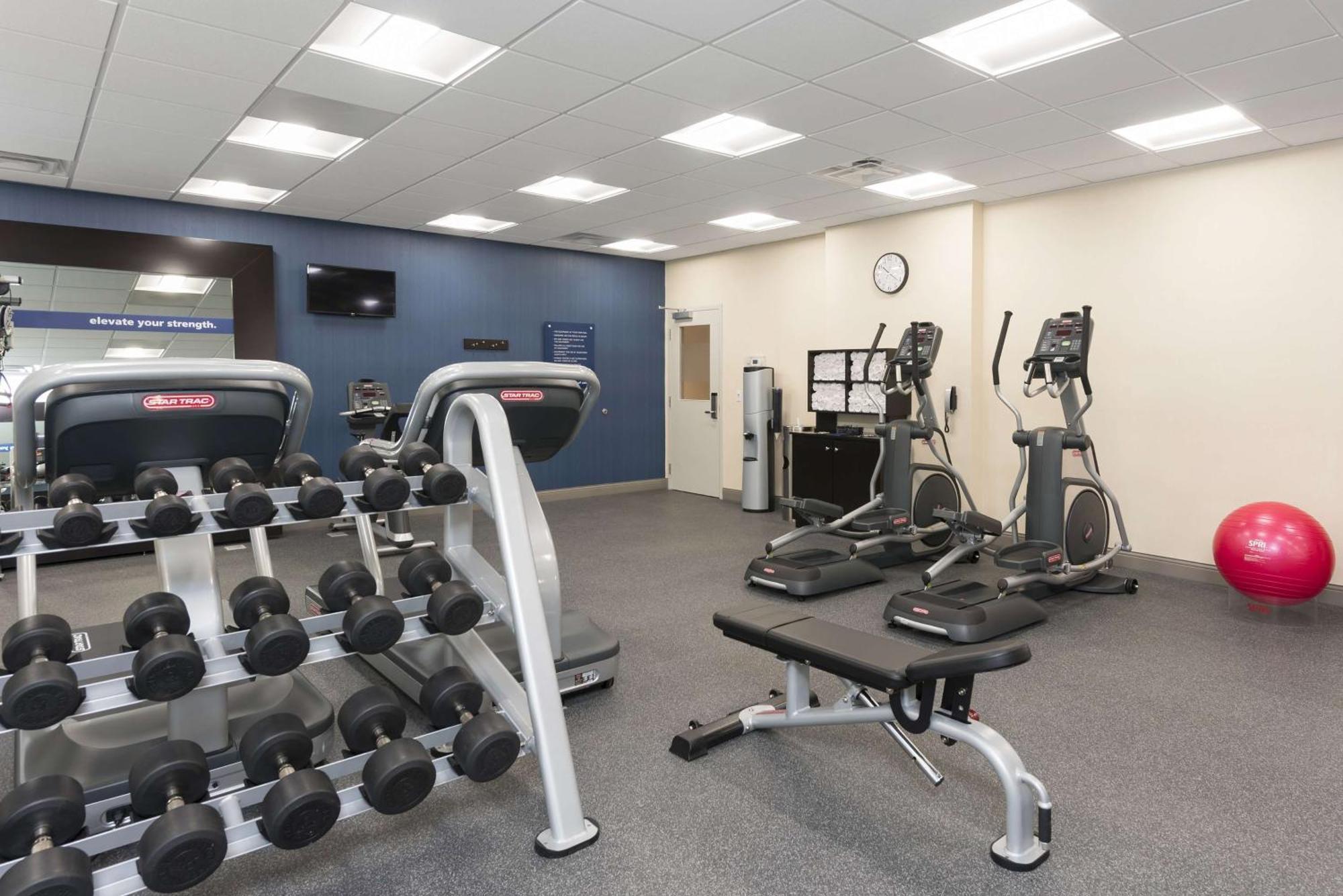Hampton Inn & Suites By Hilton Chicago Schaumburg Il מראה חיצוני תמונה