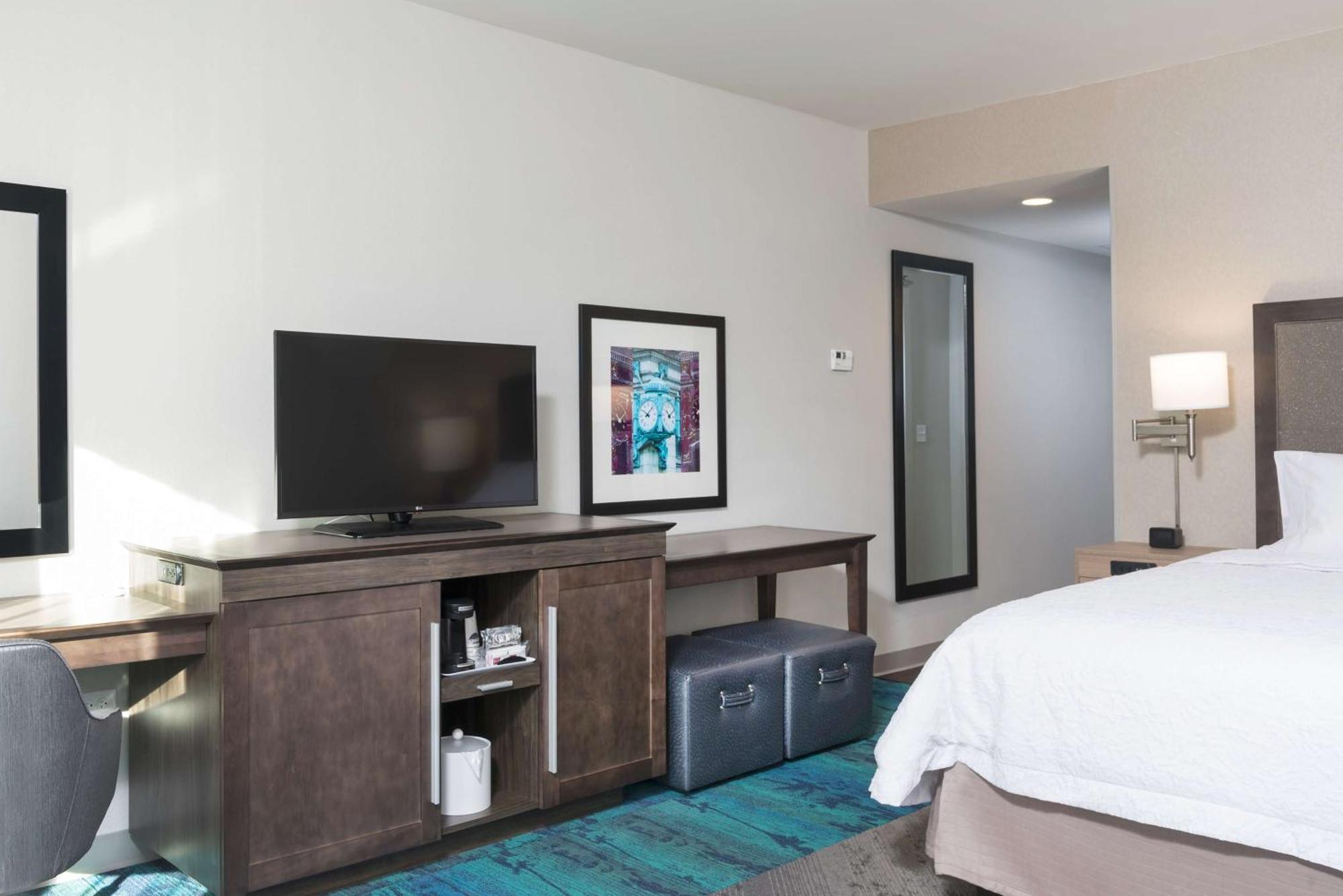 Hampton Inn & Suites By Hilton Chicago Schaumburg Il מראה חיצוני תמונה