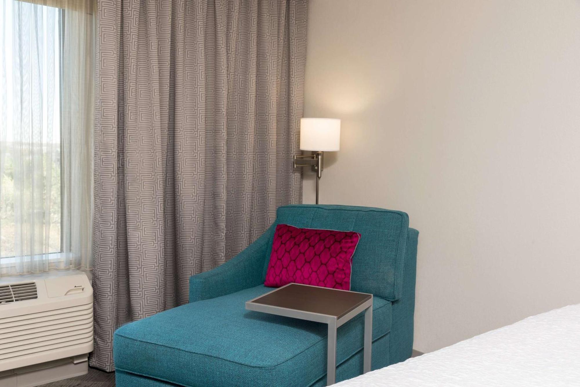 Hampton Inn & Suites By Hilton Chicago Schaumburg Il מראה חיצוני תמונה