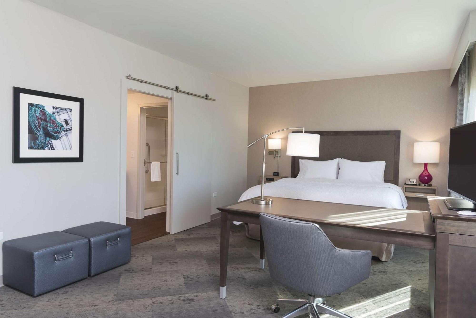 Hampton Inn & Suites By Hilton Chicago Schaumburg Il מראה חיצוני תמונה