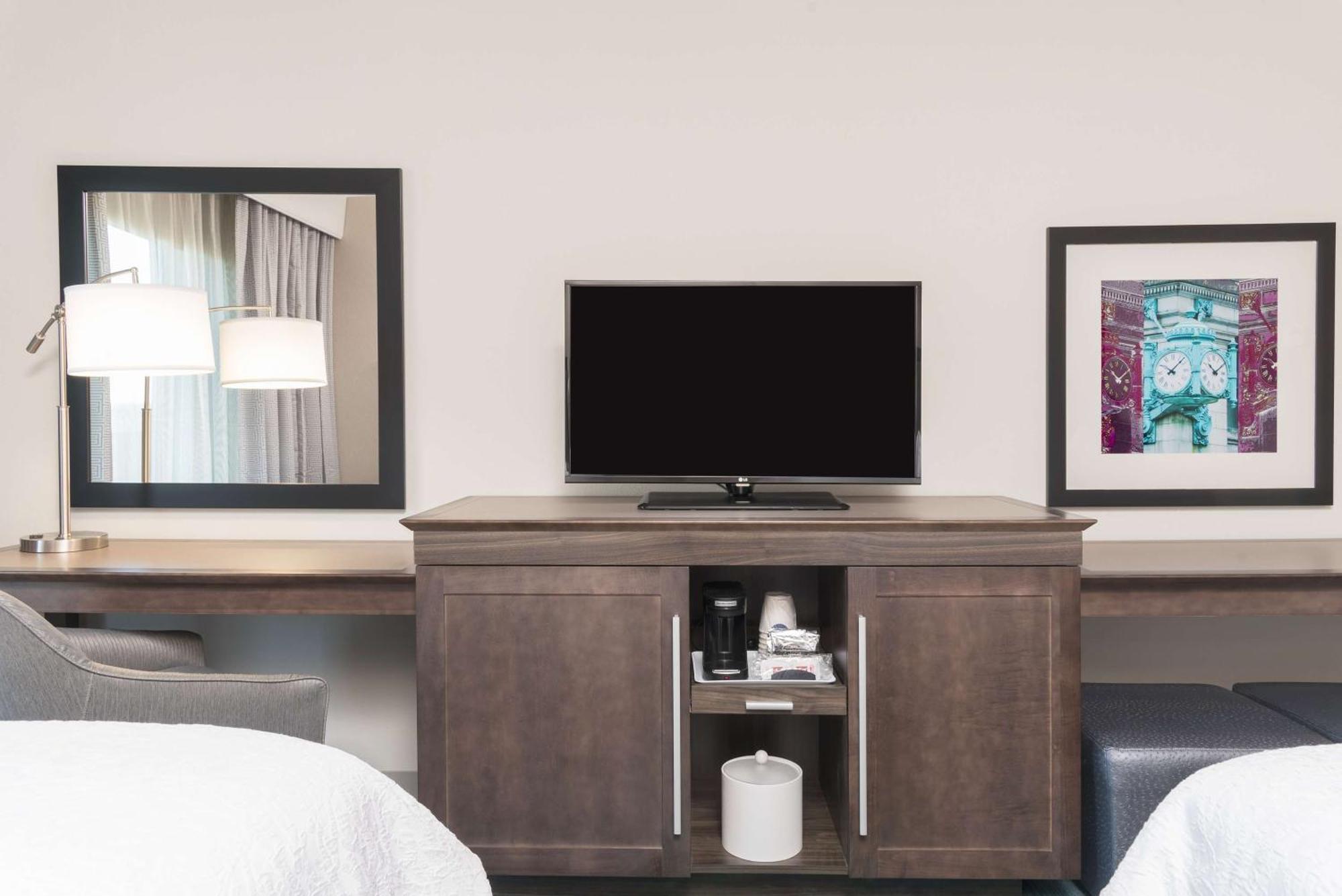 Hampton Inn & Suites By Hilton Chicago Schaumburg Il מראה חיצוני תמונה