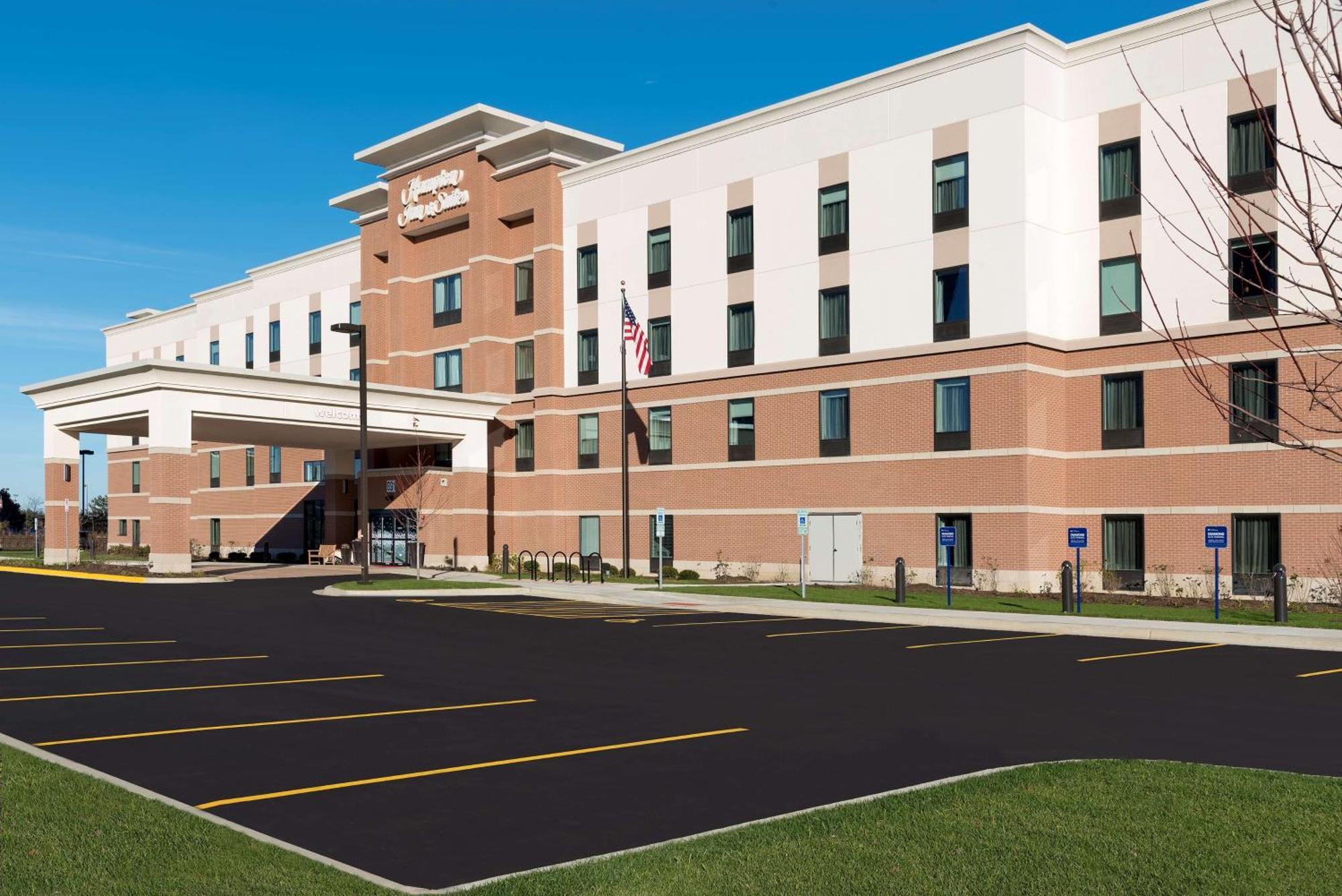 Hampton Inn & Suites By Hilton Chicago Schaumburg Il מראה חיצוני תמונה
